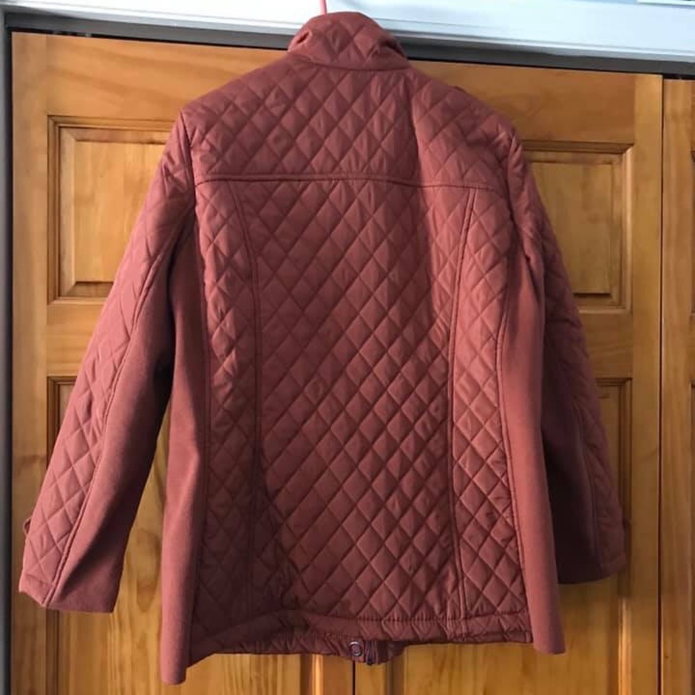 Women’s Spring Jacket - Picture 2 of 3